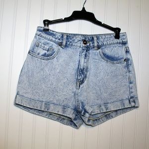 Bullhead Vintage  Mom Shorts